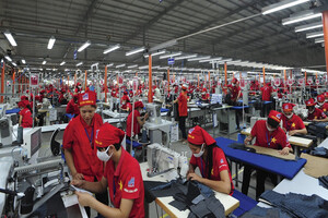 PGS, TS Phạm Thế Anh, Trưởng khoa Kinh tế học (Đại học Kinh tế Quốc dân): “Tăng trưởng cao phải đi cùng ổn định vĩ mô”