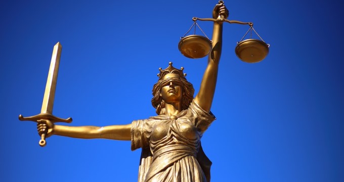 [FA. Hayek: Cuộc đời và sự nghiệp] Chương 27: Luật pháp, pháp luật và tự do