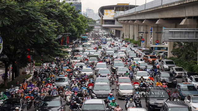 Giảm sử dụng xe máy: Cần thay đổi tư duy về phương tiện giao thông
