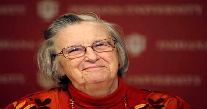 Bi kịch nguồn lực chung: Elinor Ostrom đã giải quyết như thế nào một trong những nan đề lớn nhất của cuộc sống