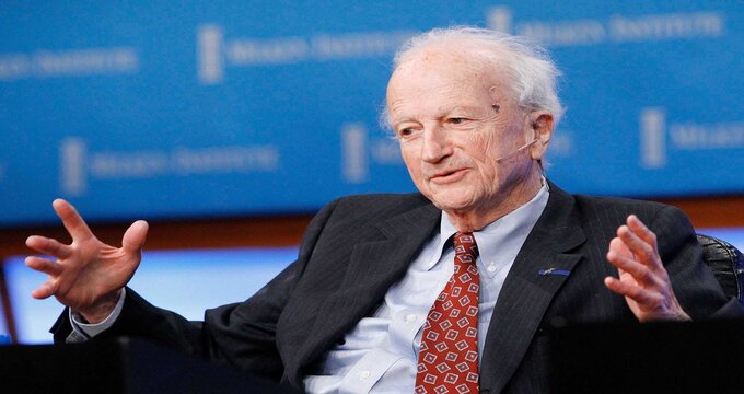 Giới thiệu tác phẩm Human Capital của Gary Becker