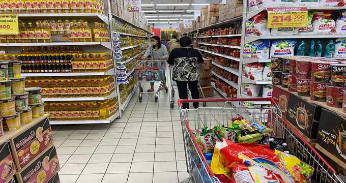 Tín phiếu trong bài toán kiềm chế lạm phát và hạ lãi suất