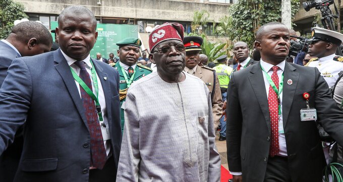 [Tinh thần dân chủ] Chương 3: Dân chủ thoái trào (Phần 5)	