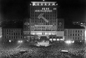 Nhà nước phúc lợi và sự xói mòn trách nhiệm (Phần 2/3)