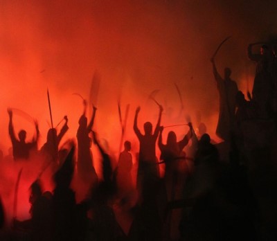 Xu hướng thoái trào của chiến tranh và khái niệm nhân tính  